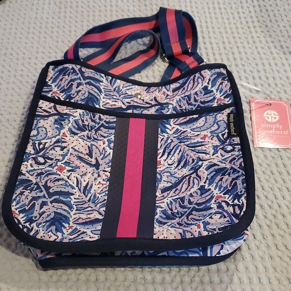 Multicolor leaf patterned bag (38)
